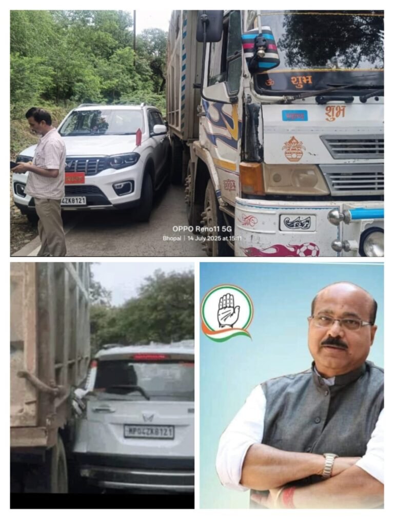 लापरवाह डम्फर चालक ने टीकमगढ़ विधायक यादवेंद्र सिंह की गाड़ी को मरी टक्कर