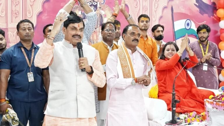 अयोध्या में राम मुस्कुरा सकते हैं, तो कृष्ण क्यों नहीं?’, मथुरा में CM मोहन यादव का बयान