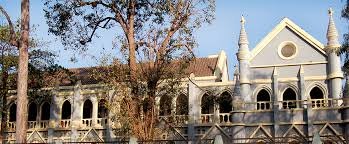 हाईकोर्ट लाइव स्ट्रीमिंग पर सख्ती: 102 विवादित लिंक हटाने के आदेश